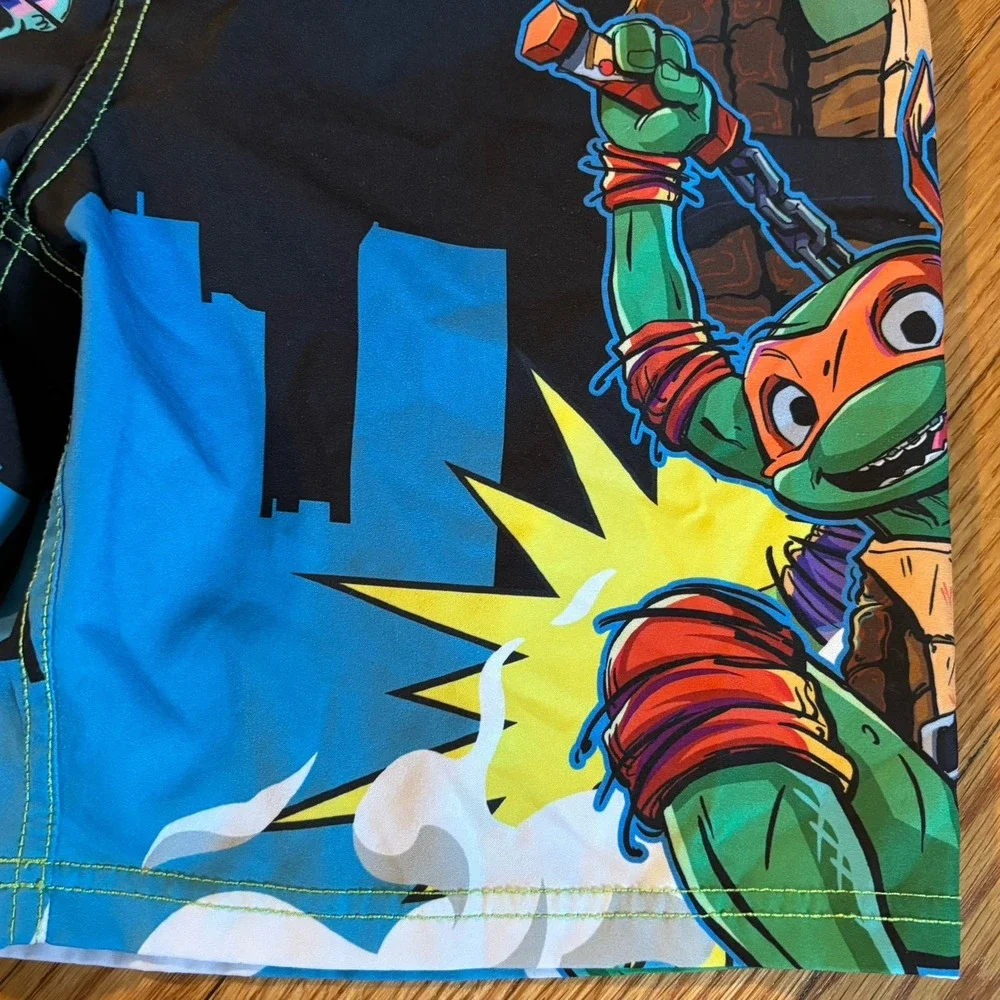 TMNT Teenage Mutant Ninja Turtles  Kids Swimtrunks Size 10/12 Mutant‎ Mayhem